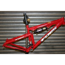 Ex-Demo Foes 4X Frame - M Red Ex-Demo Foes 4X Frame - M Red